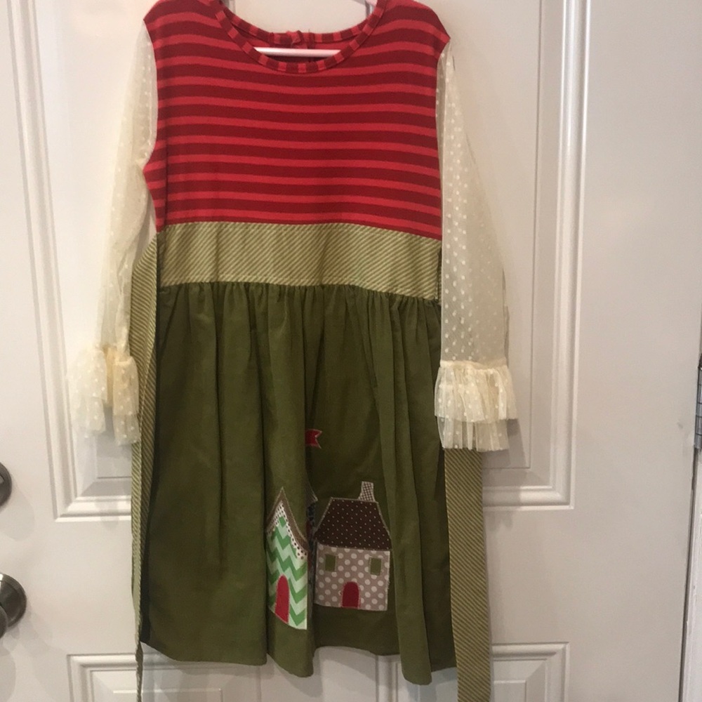 Persnickety holiday dress